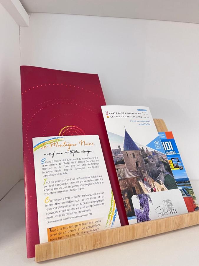 Salut Le Petit Gite Carcassone Exterior photo