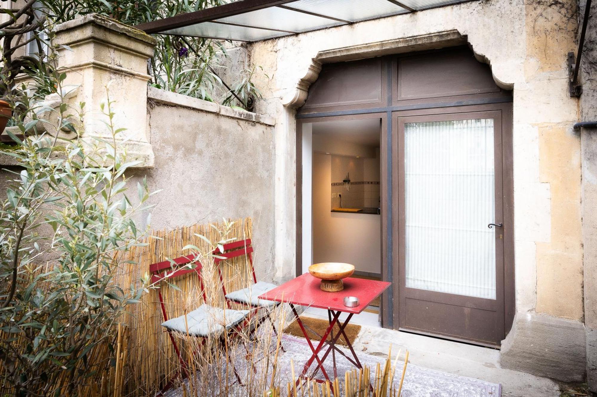 Salut Le Petit Gite Carcassone Exterior photo
